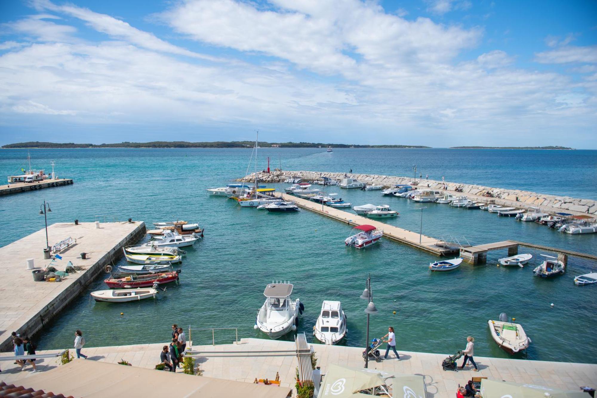 Hotel Marina Fažana Esterno foto