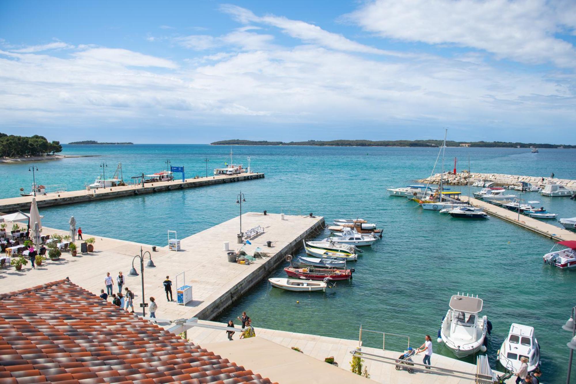 Hotel Marina Fažana Esterno foto